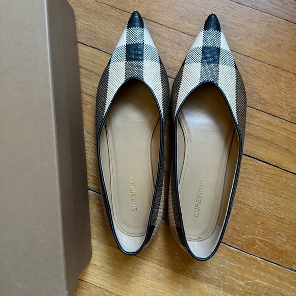 SOLD - Picture 4 of 7